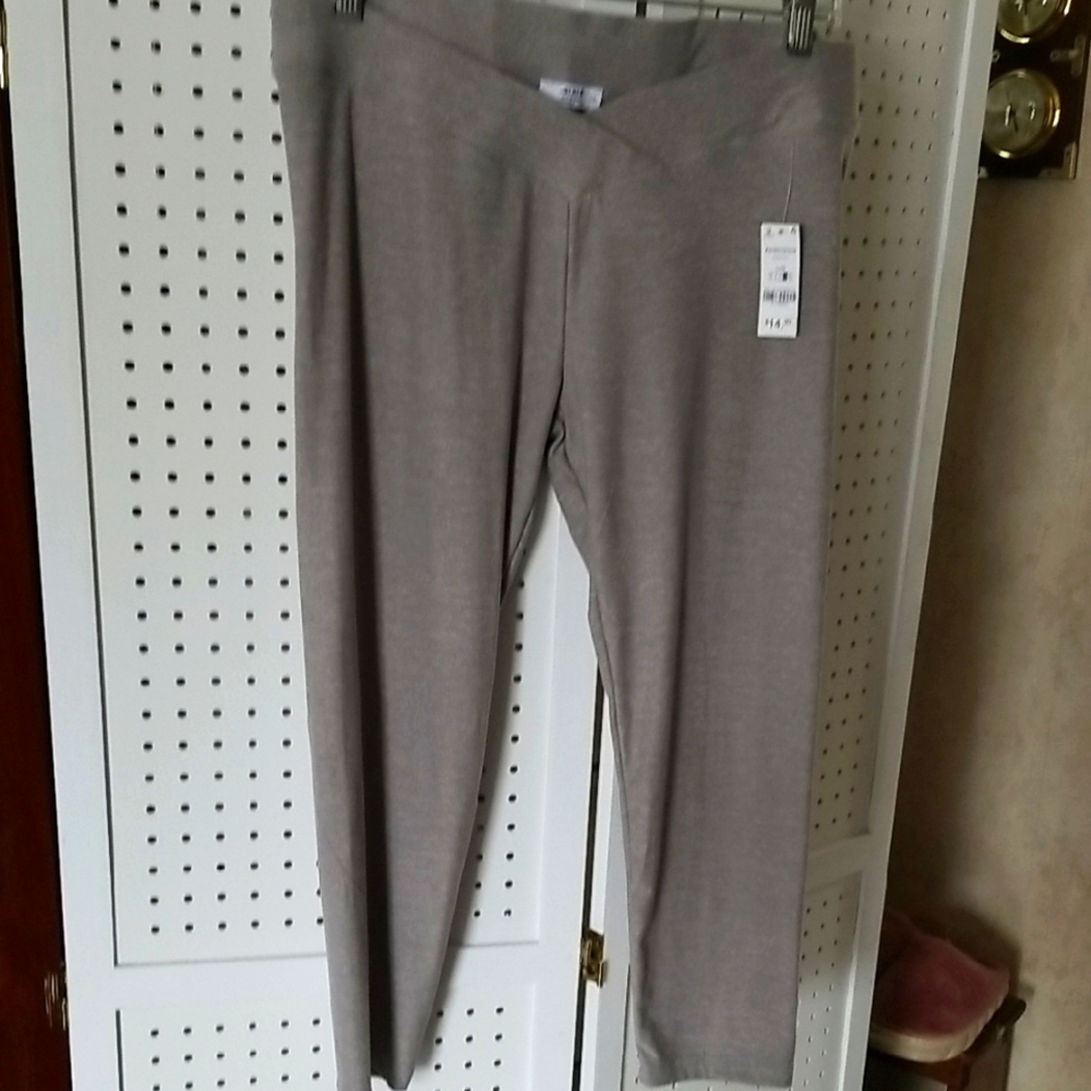 Ardene Gray Crossover Leggings